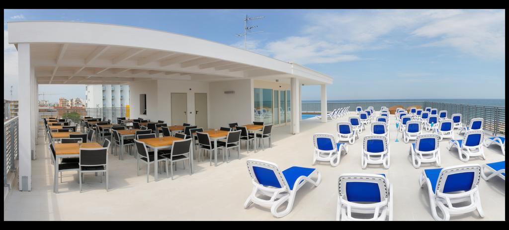 Hotel&Residence Medi Garden Alba Adriatica Esterno foto
